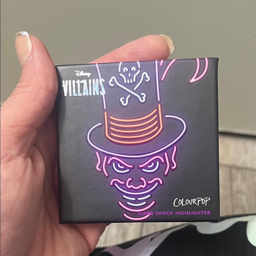 Colourpop Villians - Picture 2 of 3